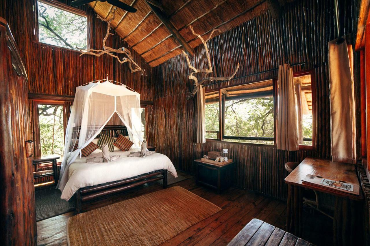 Pezulu Tree House Lodge Hoedspruit Exterior photo